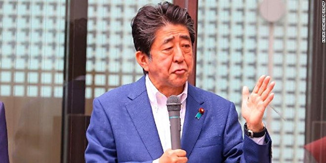 Japonya eski başbakanı Abe'ye silahlı saldırıda hayatını kaybetti