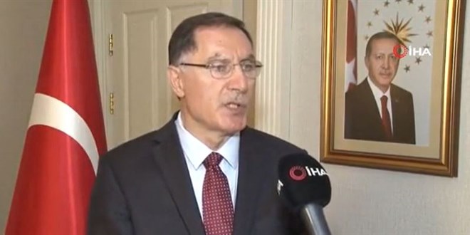 'Bu millet FETÖ'cülerin üzerine çizmiş, kalemlerini kırmıştır'