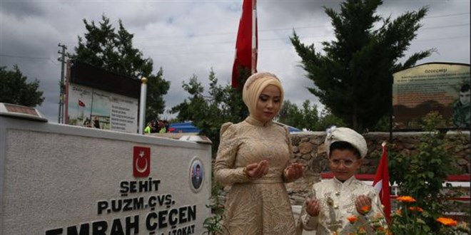 Valinin makam aracı şehit oğlunun sünnet aracı oldu