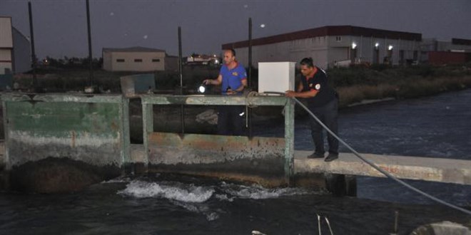 Adana'da sulama kanalına giren kişi kayboldu