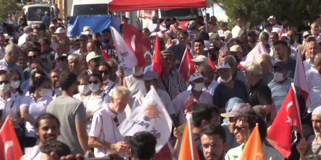 AK Parti Genel Başkanvekili Yıldırım, Milas'ta partisinin düzenlediği mitingde konuştu