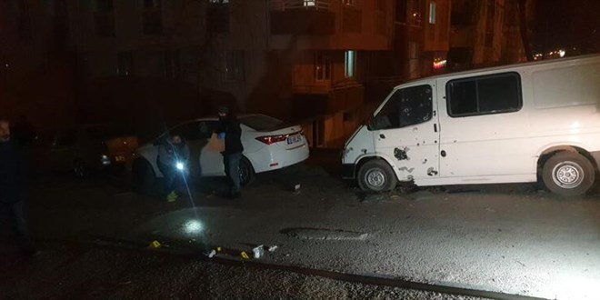 Ayrld kadnn otomobiline yerletirdii bomba, misina kopunca patlamad