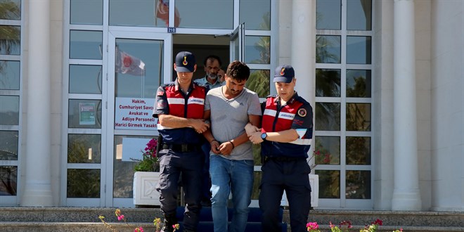 Muğla'da tartıştığı eşi, kayınvalidesi ve kayınpederini bıçakla yaralayan kişi tutuklandı