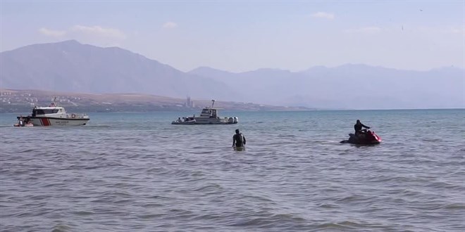 Van Gl'ne giren 6 ocuktan 2'si bouldu