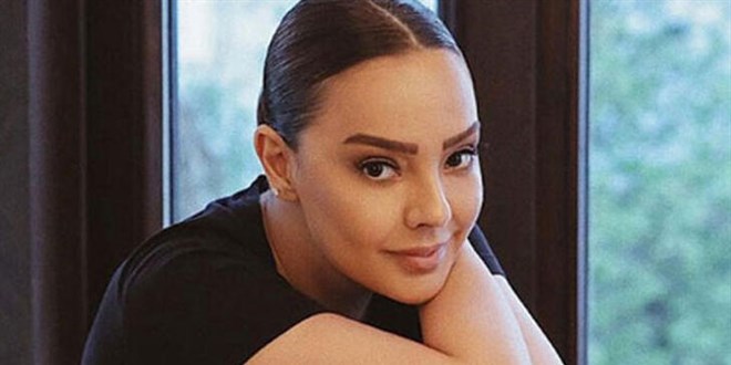 Ebru Gündeş'in annesi Müjgan Bilgin hayatını kaybetti