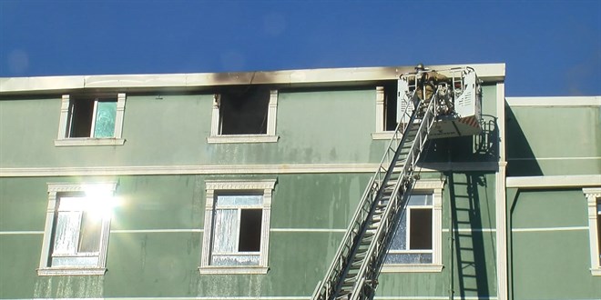 Kur'an Kursu yemekhanesinde yangın çıktı, 40 öğrenci tahliye edildi