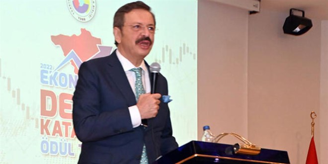 Hisarcıklıoğlu: TOGG'un fabrikasının açılışını 29 Ekim'de gerçekleştireceğiz