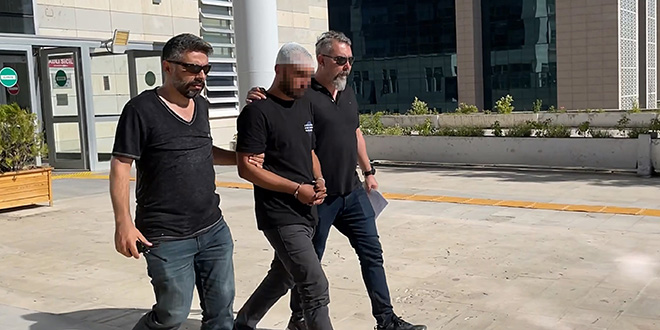 3 ki�inin yaraland��� hastanedeki silahl� kavgada 1 tutuklama