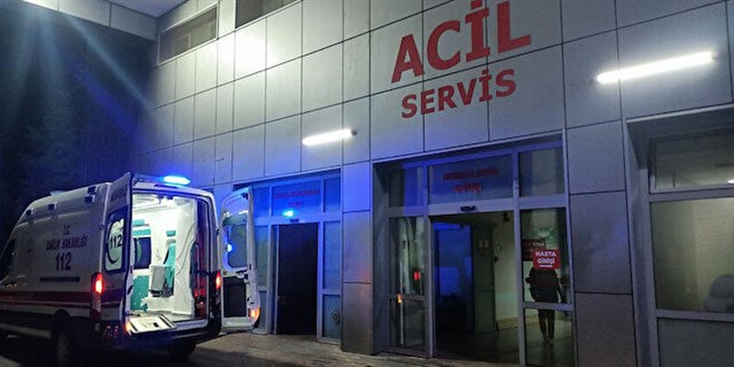 Kocaeli'de galvaniz fabrikasında meydana gelen patlamada 11 kişi yaralandı