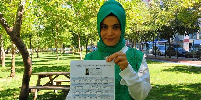 Liseyi dışarıdan bitirdi, YKS'de 3 milyon 241 bin öğrenciyi geride bıraktı