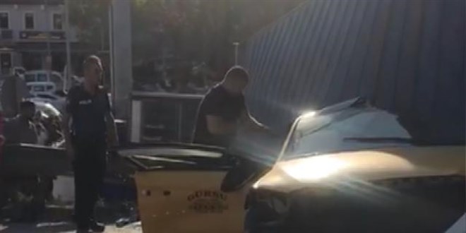 Freni patlayan t�r ara�lar� ezdi: 1 �l�