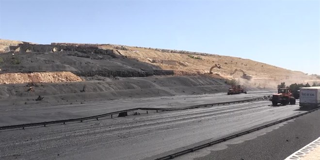 'Atık çamur' nedeniyle kapanan TAG Otoyolu ulaşıma açıldı