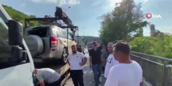 Sarıyer'de feci kaza: 1'i çocuk 10 yaralı
