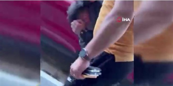 Kızının telefonundaki mesajları okudu, şüpheliyi döverek karakola götürdü