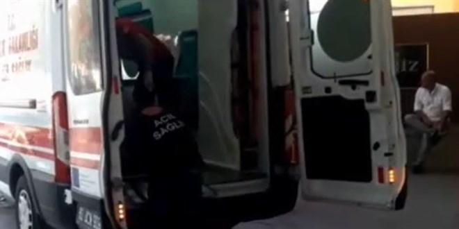 Sağlık kontrolüne getirilen şüpheli, jandarma aracından inerken öldürüldü