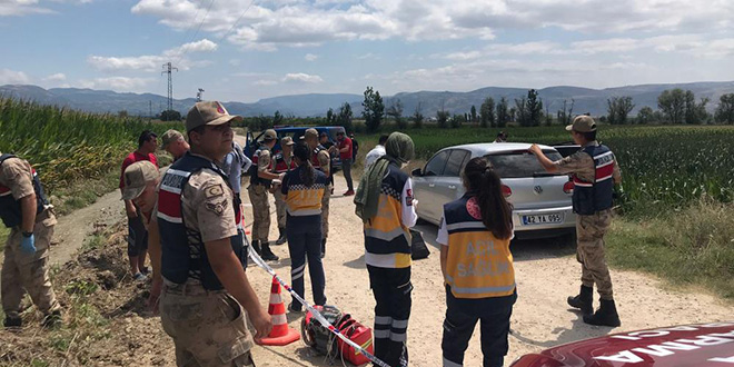 Amasya'da uzman avu otomobilde l bulundu