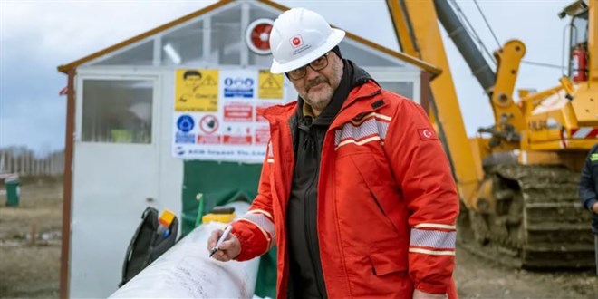 Bu bölüme yerleşen adaylara maaş gibi burs ve iş garantisi