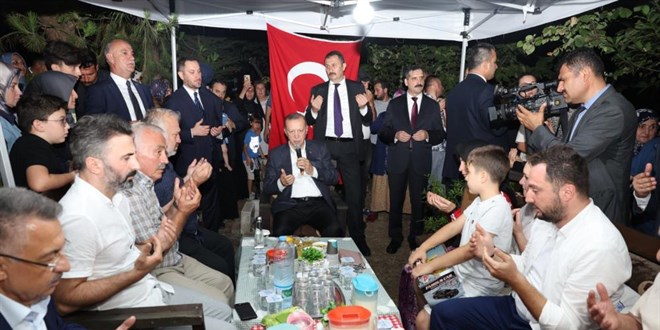 Cumhurbakan Erdoan, ehit ailesini ziyaret etti