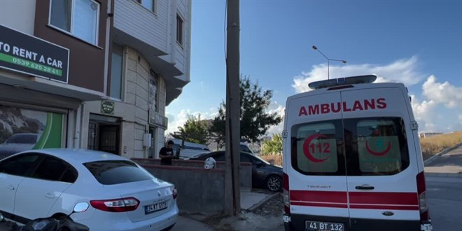 Kocaeli'de aile içi kavgada anne, oğlunu bıçakla yaraladı