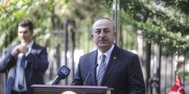 13. Büyükelçiler Konferansı'na katılan büyükelçiler Anıtkabir'i ziyaret etti