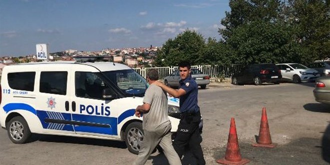 'Para vereceğim' diyerek kız ve erkek iki çocuğu istismar etti
