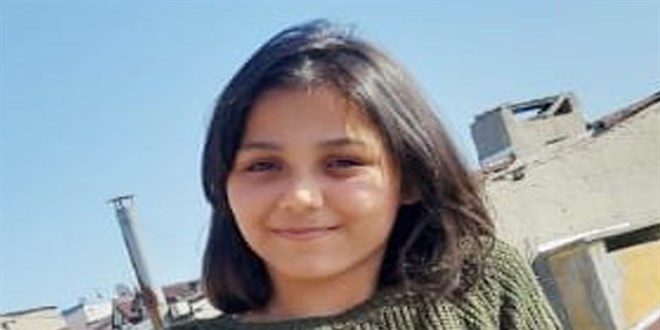 Uzaklaştırma ve 35 şikayet! 16 yaşındaki Beyza 'saplantı' kurbanı