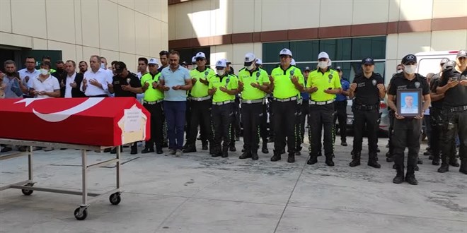 47 yaşındaki polis memuru kalp krizinden hayatını kaybetti