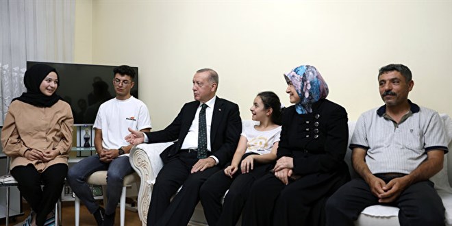 Cumhurbaşkanı Erdoğan'dan sürpriz ziyaret