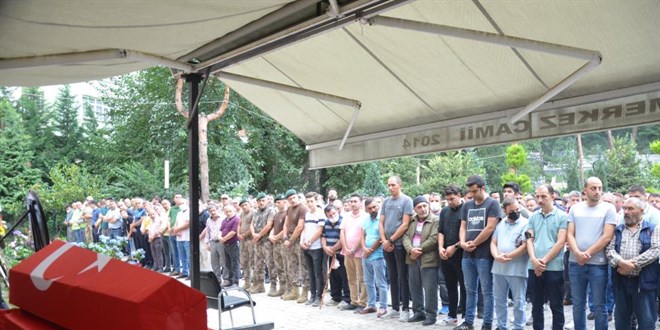 Lunapark kazasında hayatını kaybeden komiser yardımcısına acı veda