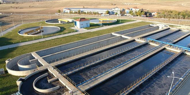 Adıyaman'da su arıtma tesisine giren yılan çıkarıldı