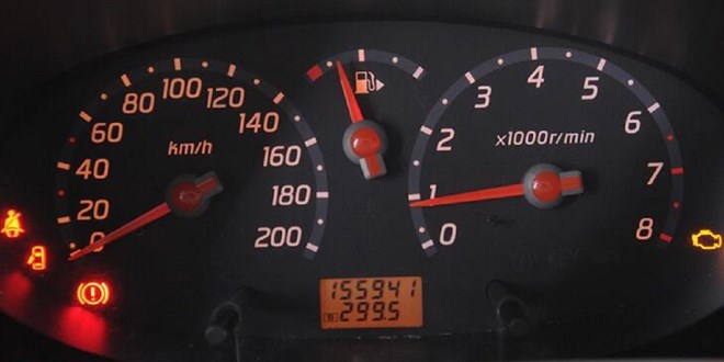 PTT'nin araç kilometre, muayene ve hasar sorgulama hizmetlerinin kullanımı 7,5 milyonu buldu