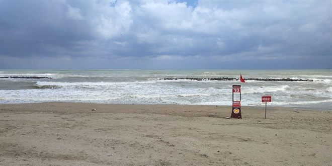 Kocaeli'de bazı plajlarda denize girmek yasaklandı
