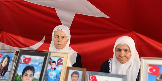 Diyarbakır anneleri evlat nöbetini kararlılıkla sürdürüyor