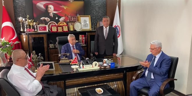 Palandöken: En az asgari ücret düzeyinde emekli aylığı almamız gerekiyor