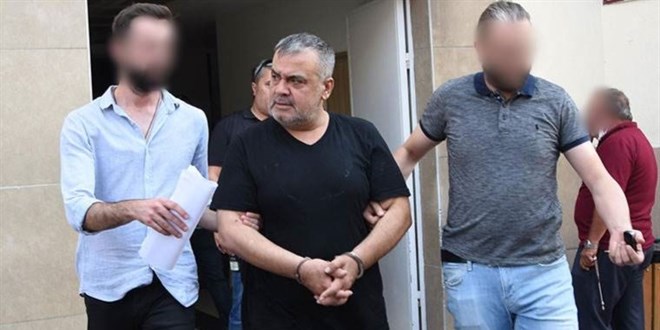 Şarkıcı Metin Işık ve oğlu tutuklandı