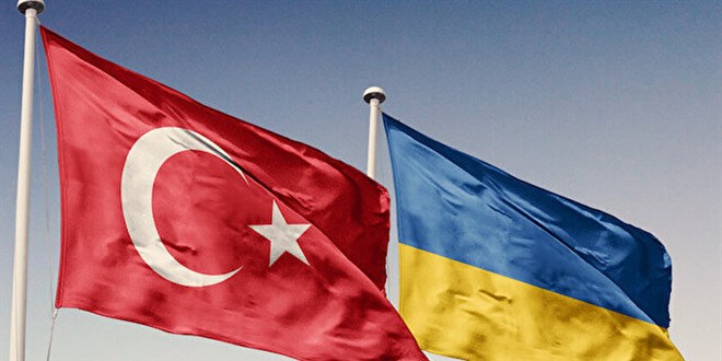 Görüşmenin ana gündemi Putin ile Zelenskiy'i bir araya getirmek