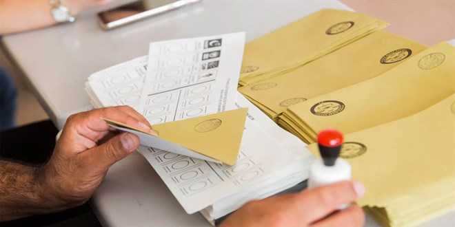 Son ankette K�l��daro�lu'na so�uk du�! Oy oranlar� �a��rtt�