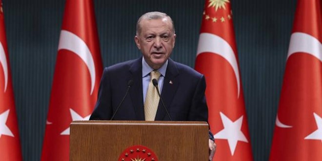 Erdoğan: Uygun fiyatlı ürünlerle birilerini de terbiye ediyoruz