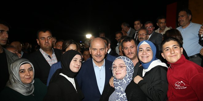 Soylu, Bayburt'ta muhtarlar ve sivil toplum kuruluşlarıyla bir araya geldi