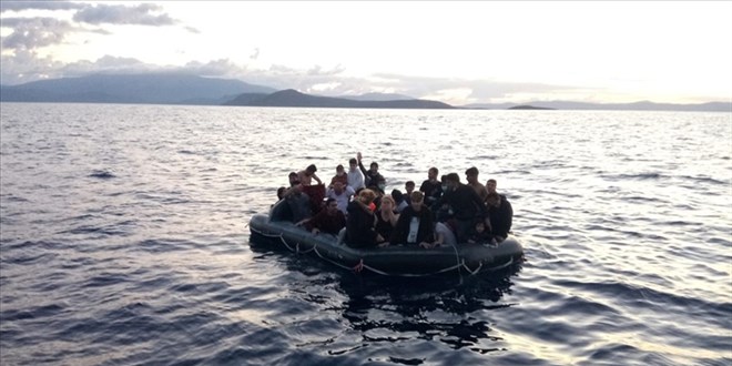Muğla açıklarında 120 düzensiz göçmen yakalandı