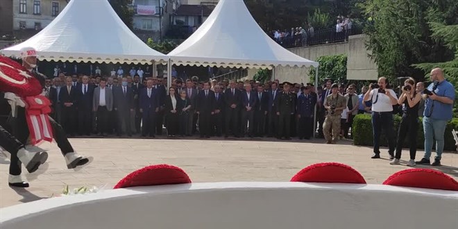 3. Cumhurbaşkanı Celal Bayar vefatının 36. yılında kabri başında anıldı