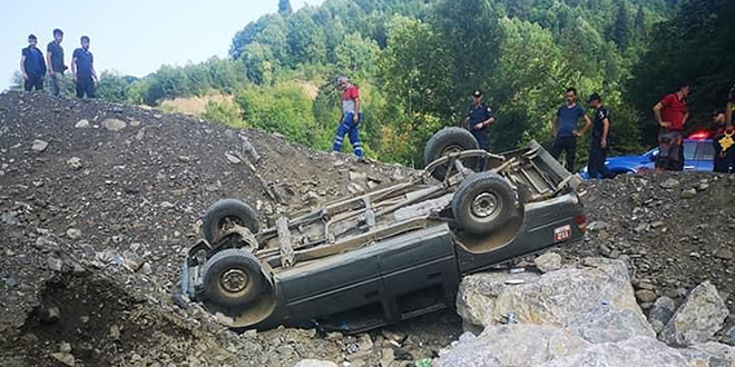 Bartın'da meydana gelen trafik kazasında 3 orman işletme görevlisi yaralandı