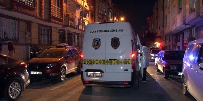 Esenyurt'ta 'çöp atma' kavgası kanlı bitti: 3 yaralı