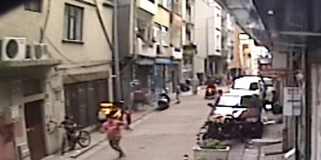Berber koltuğunda dehşet: Tıraş olurken silahlı saldırıya uğradı