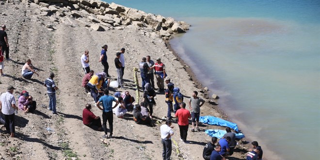 Kahramanmaraş'ta baraj gölüne giren 2 kardeş boğuldu