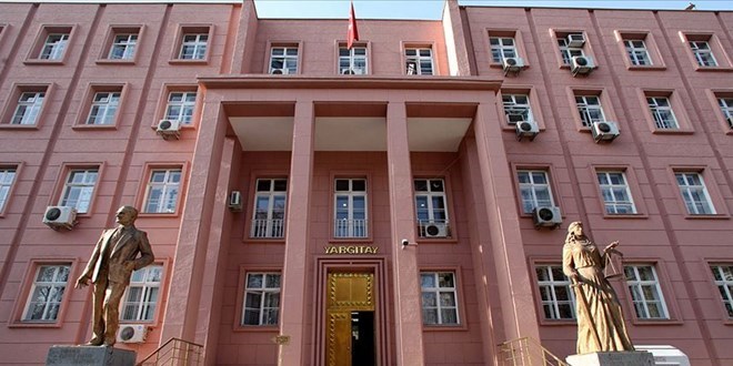 'Çirkin karı' sözüne tazminat