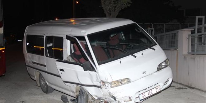 Tekirdağ'da trafik kazası: 3 yaralı