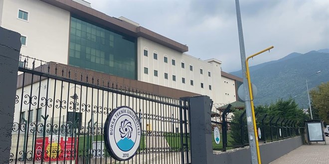 Bursa Teknik Üniversitesi'nde yangın paniği
