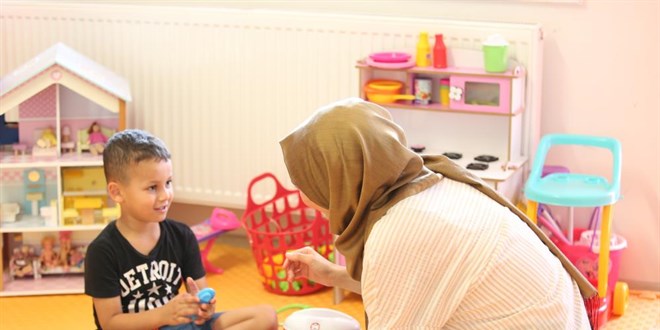 �zel e�itimde Avrupa s�n�fta kald�, ailelerin ilk tercihi T�rkiye