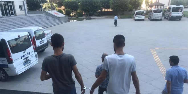 5 gün önce toprağa verilen şehidin evinden hırsızlık yaptılar